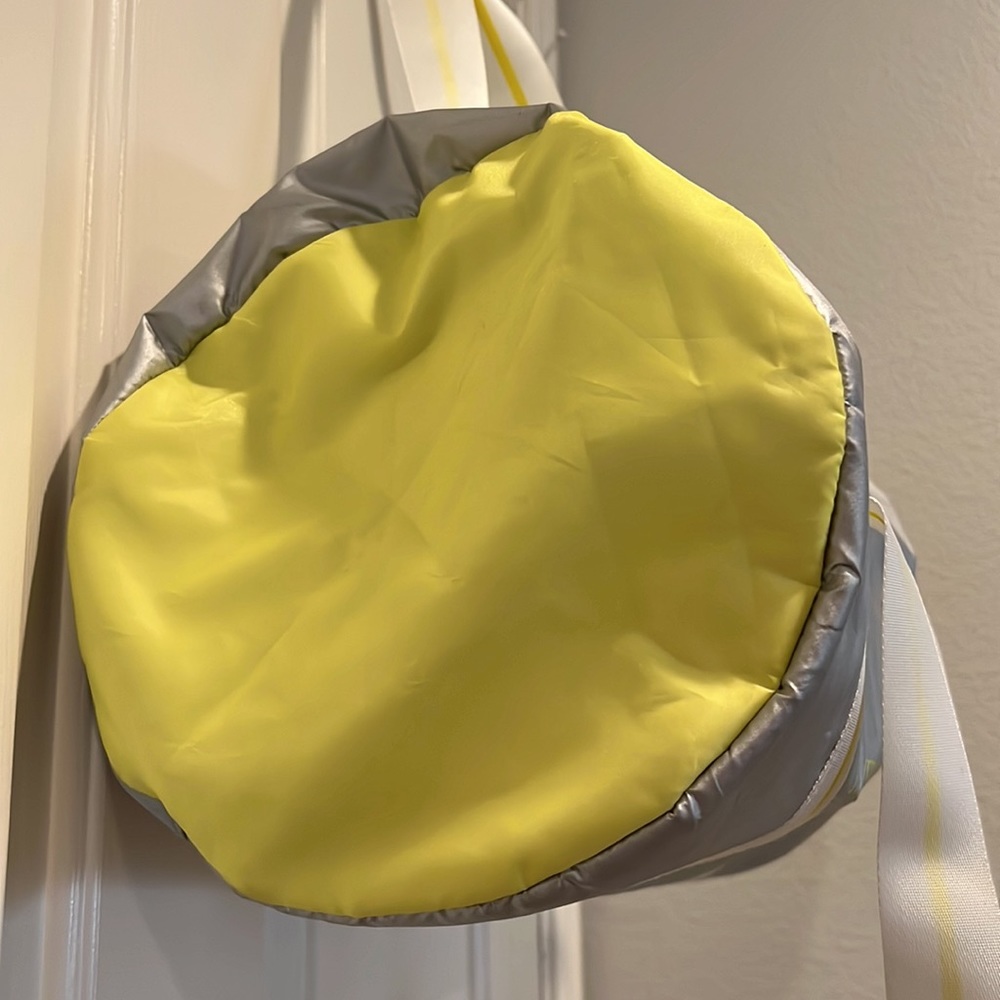 Small bag - Picture 3 of 3
